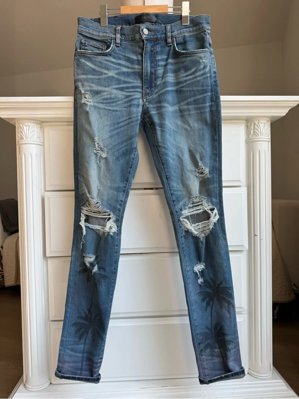 AMIRI Indigo Night Palm Thrasher Jeans Size 32